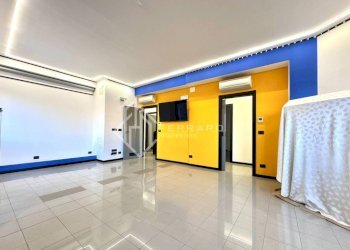 Ufficio - Apartment via Vincenzo e Tommaso Garassino, 2, Savona (neighborhood Centro storico) - photo 6