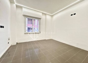 Salone - Apartment via Vincenzo e Tommaso Garassino, 2, Savona (neighborhood Centro storico) - photo 16