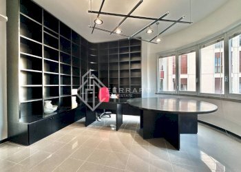 Interno non residenziale - Appartamento via Vincenzo e Tommaso Garassino, 2, Savona (zona Centro storico) - foto 24