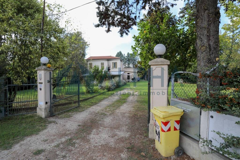 Zona - Villa viale Leon Battista Alberti, Ravenna - foto 3