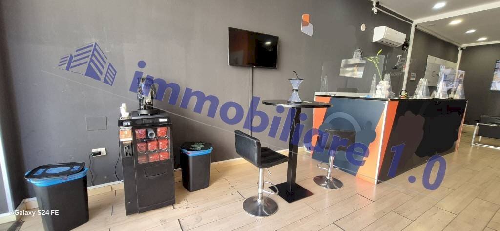 Interno non residenziale - Negozio viale Europa, 144, Alcamo - foto 3