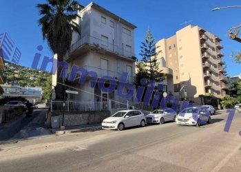 Zona - Shop viale Europa, 144, Alcamo - photo 7