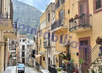 Zona - Casa indipendente via Trinità, 12, Castellammare del Golfo - foto 1