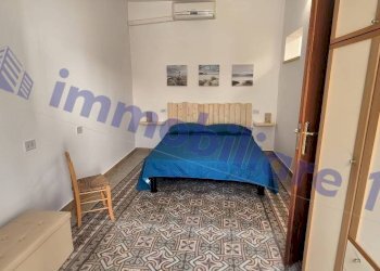 Camera da letto - Casa indipendente via Trinità, 12, Castellammare del Golfo - foto 17
