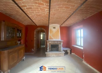 Casa indipendente Incisa Scapaccino - foto 1