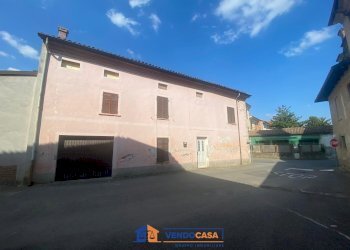 Casa indipendente Incisa Scapaccino - foto 5