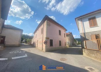 Casa indipendente Incisa Scapaccino - foto 6