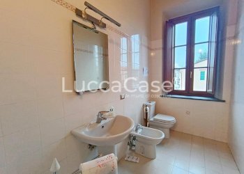 Office Lucca (neighborhood Arancio) - photo 7