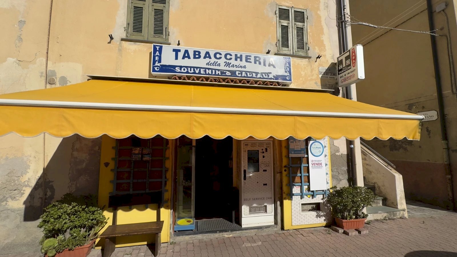 Negozio Via Cristoforo Colombo, Ventimiglia - foto 1