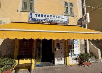 Negozio Via Cristoforo Colombo, Ventimiglia - foto 1