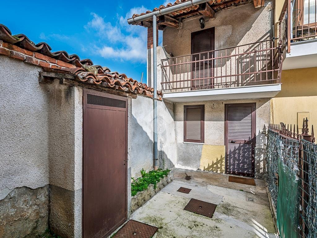 Semi-detached house Via roma, San Gillio - photo 3