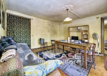 Soggiorno - Apartment piazza Garibaldi, Barge - photo 44