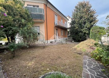 Portion of a house Via Aristide Venturini, Forlì - photo 1