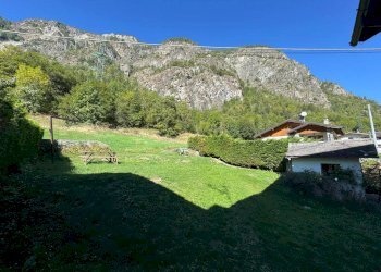 Casa semi indipendente Località Chesod, 1, Antey-Saint-Andrè - foto 7