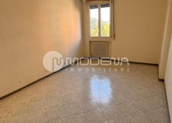 Bilocale Modena (zona Circoscrizione 1) - foto 14