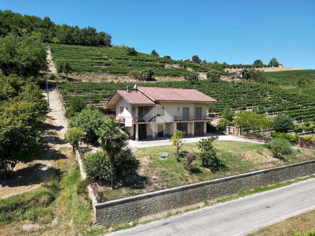 Casa indipendente Località Altavilla, Alba - foto 1