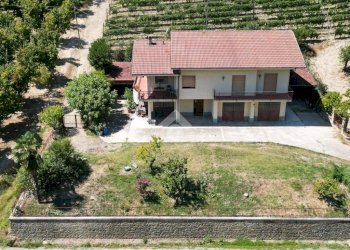 Independent house Località Altavilla, Alba - photo 10