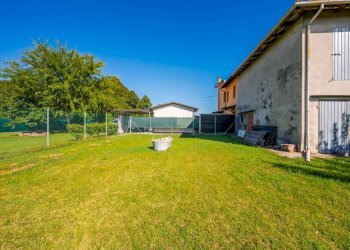 Semi-detached Villa San Pietro in Casale - photo 12