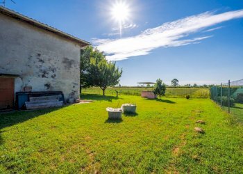 Semi-detached Villa San Pietro in Casale - photo 16