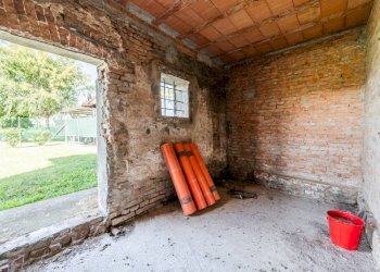 Semi-detached Villa San Pietro in Casale - photo 27