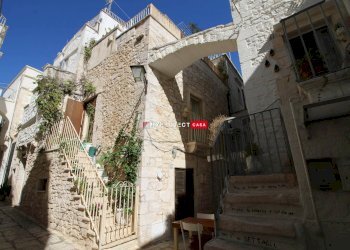 Quadrilocale Via Gaetano De Amico, Cisternino - foto 1