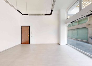 Foto 6 - Commercial Premises corso bernacchi, Tradate - photo 6