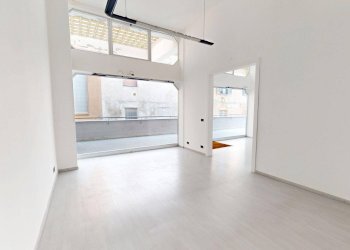 Foto 11 - Commercial Premises corso bernacchi, Tradate - photo 11