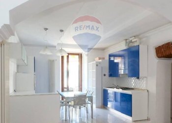 Sala da pranzo - Trilocale Viale Aguggiari
 
13, Varese - foto 3