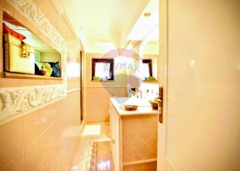 Bagno - Trilocale Viale Aguggiari
 
13, Varese - foto 13