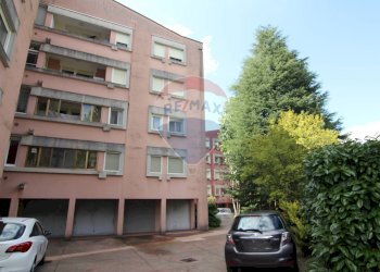 Edificio all\'aperto - Trilocale via presolana
 
10, Varese - foto 20