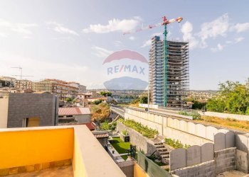 Edificio all\'aperto - Casa indipendente Via Pittoresca
 
12/12A, Catania - foto 48