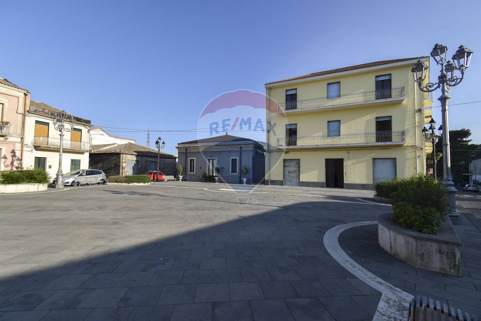 Edificio all\'aperto - Independent house Piazza Maria Santissima delle Grazie
 
20, Piedimonte Etneo - photo 1