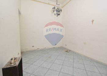 Stanza vuota - Casa indipendente Piazza Maria Santissima delle Grazie
 
20, Piedimonte Etneo - foto 16