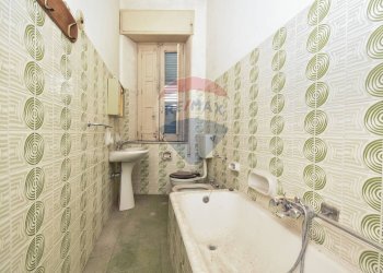Bagno - Casa indipendente Piazza Maria Santissima delle Grazie
 
20, Piedimonte Etneo - foto 33