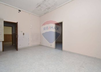 Stanza vuota - Casa indipendente Piazza Maria Santissima delle Grazie
 
20, Piedimonte Etneo - foto 43