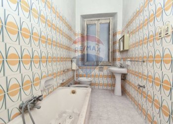 Bagno - Casa indipendente Piazza Maria Santissima delle Grazie
 
20, Piedimonte Etneo - foto 46