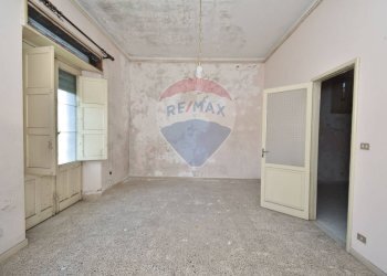 Stanza vuota - Casa indipendente Piazza Maria Santissima delle Grazie
 
20, Piedimonte Etneo - foto 48