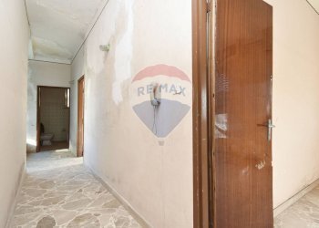 Hall / corridoio - Casa indipendente Piazza Maria Santissima delle Grazie
 
20, Piedimonte Etneo - foto 75