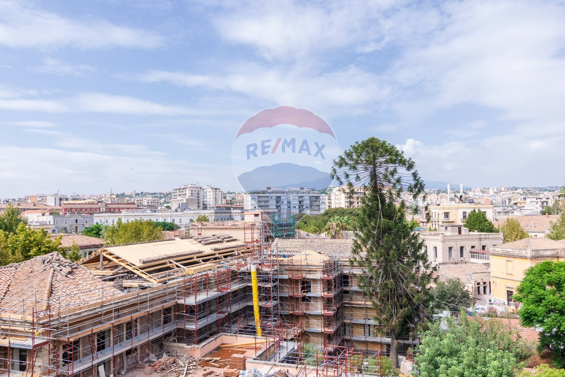 Edificio all\'aperto - Attico Via Dottor Consoli
 
16, Catania - foto 1