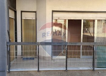 Stanza vuota - Appartamento VIA SILVIO PELLICO, Paterno - foto 3