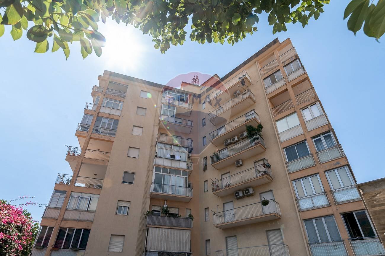 Edificio all\'aperto - Appartamento Via Giuseppe Verdi
 
24, Acireale - foto 1