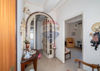 Hall / corridoio - Appartamento Via Giuseppe Verdi
 
24, Acireale - foto 2