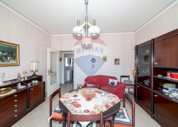 Sala da pranzo - Appartamento Via Giuseppe Verdi
 
24, Acireale - foto 16