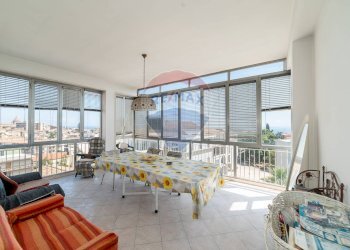 Soggiorno - Appartamento Via Giuseppe Verdi
 
24, Acireale - foto 17