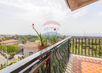 Balcone - Attico Via Paternò
 
350, Ragalna - foto 2