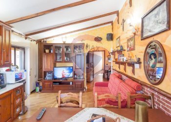 Sala da pranzo - Attico Via Paternò
 
350, Ragalna - foto 3