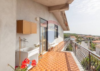 Balcone - Attico Via Paternò
 
350, Ragalna - foto 7