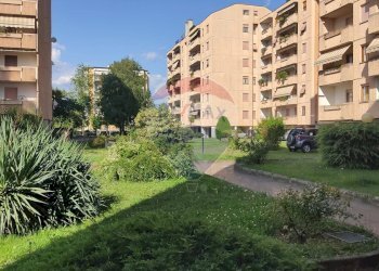 Edificio all\'aperto - Trilocale Bergamo - foto 12