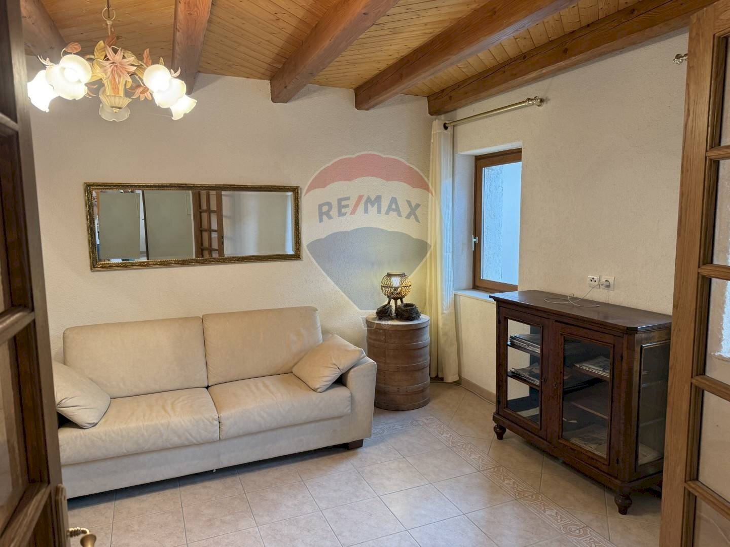 Soggiorno - Casa semi indipendente Via Placido Fabris
 
85, Alpago - foto 1