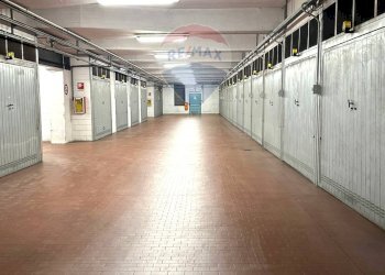 Parcheggio - Box Via Adeodato Ressi
 
3, Milano - foto 2